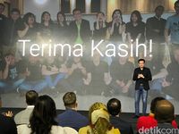 Pasangan ini Dipertemukan Xiaomi