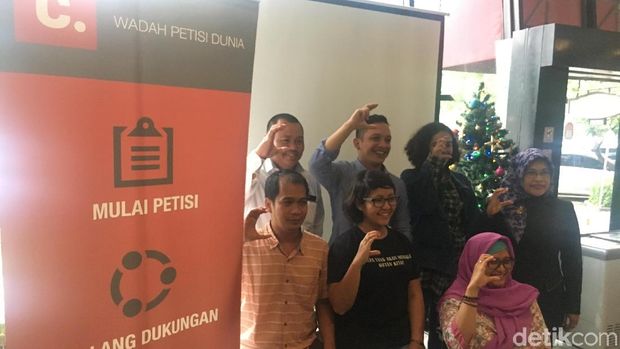 Jokowi Paling Banyak Jadi Sasaran Petisi Online