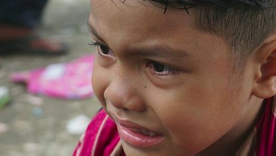 Momen-Momen Saat si Kecil Disunat