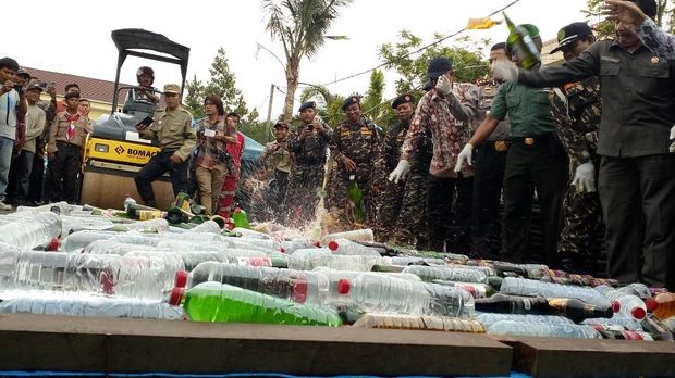 Miras hasil Operasi Sikat Semeru 2 dimusnahkan