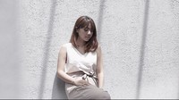 Cewek yang disapa Ghyan ini adalah seorang film dan creative director. Anaknya diketahui nyeni banget karena kecintaannya terhadap seni. Foto: Instagram/localbrandid