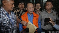 Dia mengaku akan mengikuti prosedur hukum.