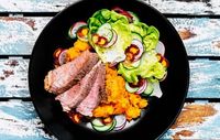 Sedang Diet? Ikuti 5 Saran dari Pakar Nutrisi Untuk Siasati Makan Malam