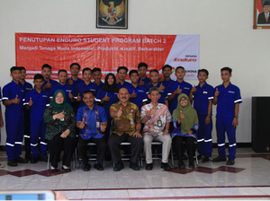 Digembleng di Bengkel, 20 Siswa SMK Cilacap Siap Jadi Pengusaha
