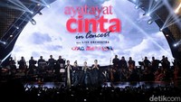 Rossa, Isyana, Raisa dan Krisdayanti tampil di acara Ayat Ayat Cinta in Concert: Colours of Love 2017 di JCC, Jakarta Selatan pada Rabu (20/12) malam.