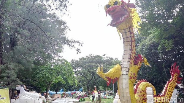Lampion di Kebun Binatang Jurug, Solo.