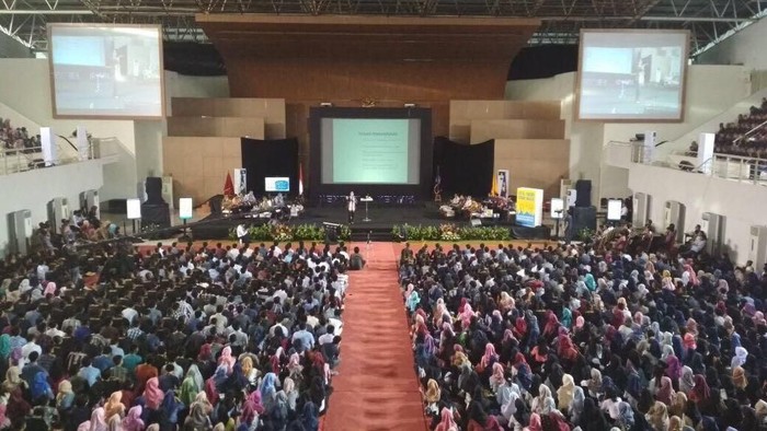 Menteri Keuangan Sri Mulyani di STAN