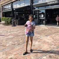 Penampilan Acha Septriasa saat baru sebulan melahirkan sungguh membuat ibu-ibu iri. Lihat saja betapa Acha sudah kembali langsing seperti sebelum hamil. Acha melahirkan anak pertamanya pada 21 September 2017 di Sdyney, Australia. Foto: Dok. Instagram