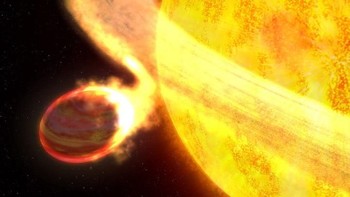 Dengan jarak sekitar 3,4 juta km menuju bintangnya (1/44 jarak Bumi ke Matahari), Wasp-12b hanya memiliki waktu orbit kurang dari satu hari. Selain itu, dekatnya jarak tersebut membuat planet ini perlahan-lahan dimakan oleh bintangnya. NASA memperkirakan umur dari Wasp-12b tersisa 10 juta tahun lagi. Foto: Digitaltrends