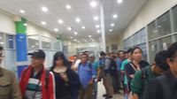 enerbangan Lion Air Rute Manado-Surabaya-Denpasar Delay 6 Jam