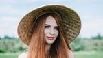 Foto: Saat Wanita Berambut Super Panjang Traveling ke Bali