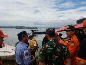 Air Keruh Cirata Jadi Kendala Pencarian Korban Kapal Tenggelam