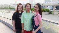 Natasha Wilona hingga saat ini masih mempercayakan sang ibu untuk menjadi manajer. Dok. Instagram