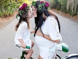 Potret Kompak Mahmud Abas Ini Bikin Gemas