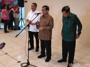 Presiden Jokowi Cabut Status Tanggap Darurat Gunung Agung