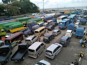 Puncak Mudik di Merak Malam Ini, Polisi Siapkan Sistem Buka-Tutup