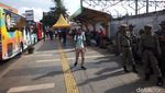 Foto: Sempat Steril, Trotoar Tanah Abang Lagi-lagi Diisi PKL