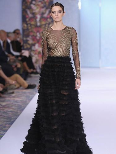 Gaun Ralph & Russo yang dipakai Meghan Markle. 