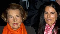 Posisi pertama ada Françoise Bettencourt Meyers pewaris dari LOréal mengantongi kekayaan sebesar US$ 39,5 miliar warisan dari ibunya yang meninggal September 2017 lalu. Istimewa/Forbes.