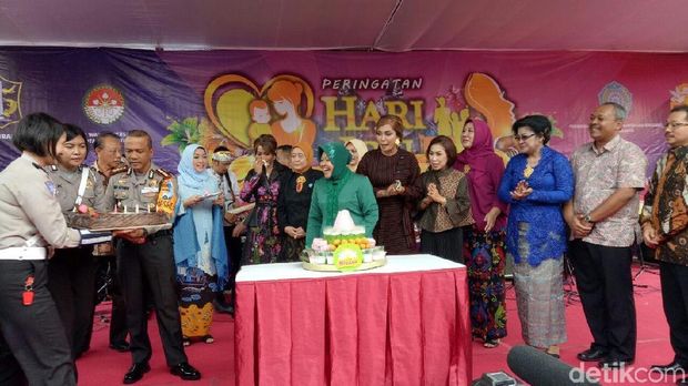 Pesan Risma di Hari Ibu: Syukuri Apa yang Ada