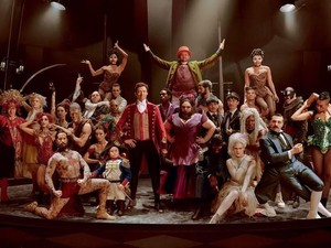Hugh Jackman Bersukacita dalam The Greatest Showman
