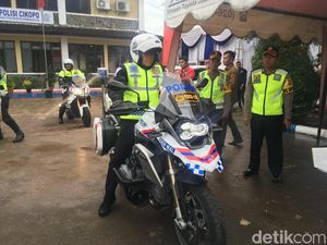 Kakorlantas Naik Moge Touring Sisir Purwakarta-Brebes