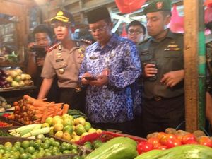 Sidak Sembako di Pasar Senen, Polisi Siap Tindak Tegas Tengkulak