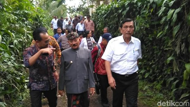 Jelang Ratas Kabinet di Bali, Para Menteri Sambangi Pos Gunung Agung