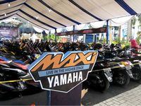 Kreatif dengan Motor Impian di CustoMAXI