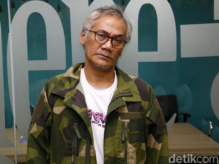 Tio Pakusadewo saat berkunjung ke kantor detikcom.