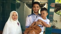 Ricky Karanda Suwardi juga mengucapkan selamat hari ibu untuk mamanya, Herlina Suwardi, lewat instagram. (dok, pribadi)