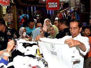 Jokowi: Sekarang Kita Dorong Masyarakat untuk Belanja, Bukan Hemat!