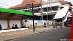 Foto: Melihat Suasana PKL Tanah Abang di Hari Kedua Penataan