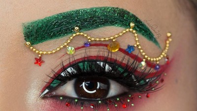 Foto: Cantiknya Makeup Mata Bertema Natal