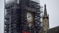 Big Ben merupakan ikon Kota London yang terletak di Istana Westminster. Foto diambil 23 Desember 2017. (Foto: Dok. REUTERS/Mary Turner)