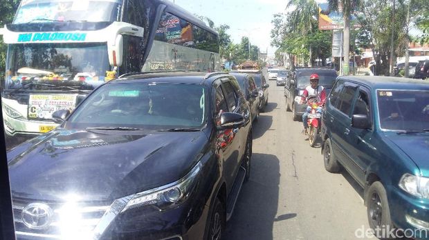  Arus lalin di Pekalongan, Sabtu (23/12/2017)