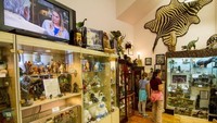 International Cryptozoology Museum, di Portland, Amerika Serikat. Cryptozoology adalah studi tentang hewan yang belum diverifikasi, makhluk mistis dan hanya dikabarkan hadir dengan legenda atau kepercayaan, seperti Yeti atau Loch Ness Monster (CNN Travel)