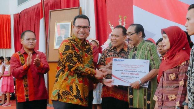 Cara Telkom Sambut Natal dan Tahun Baru