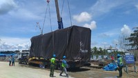 Kontraktor Pelaksana proyek ini adalah Konsorsium PT PP (Persero) Tbk – Wartsila Finland Oy – PT Wartsila Indonesia.