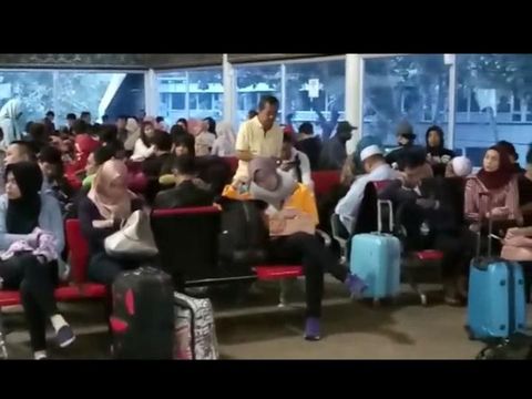 Antrean 'Horor' Penumpang di Bandara Cengkareng Pada Libur Natal