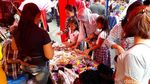 Mumpung Libur, Cobain Deh Belanja di PKL Tanah Abang
