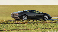 Bagi Otolovers yang berminat memiliki salah satu mobil super langka ini harus merogoh kocek hingga US$ 950.000 atau kalau dirupiahkan mencapai Rp 12,8 miliar.  Foto: RM Sothebys