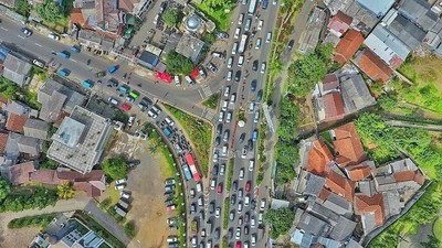 Foto: Kemacetan Lalin di Puncak Dilihat dari Langit
