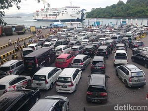 Libur Natal, Ada 314.360 Orang Menyeberang ke Sumatera via Merak