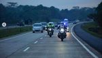 Intip Gaya Kakorlantas Tunggangi Moge BMW Pantau Arus Mudik