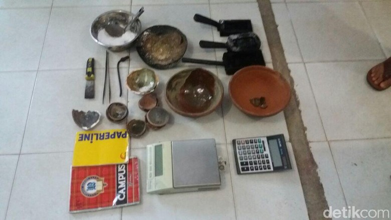 Cukong Emas Ilegal Rp 8 M di Kalbar Raup Untung Rp 238 Juta Cukong Emas Ilegal Rp 8 M di Kalbar Raup Untung Rp 238 Juta
