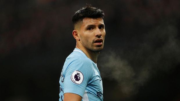 Guardiola Sebut Pemain Man United Mencederai Aguero