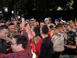 Kapolri dan Panglima TNI Pantau Malam Natal di Gereja Katedral
