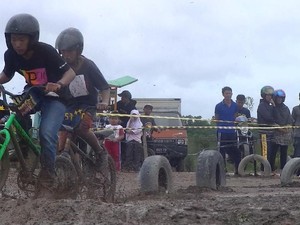 Isi Waktu Libur, Pelajar di Pangkalpinang Ikuti Lomba Sepeda Mini Cross