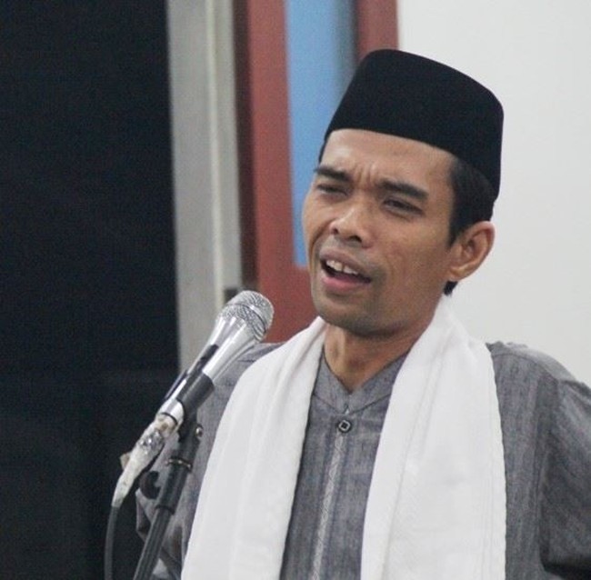Tak Masuk Daftar Kemenag, 4 Ustadz Ini Populer di Medsos